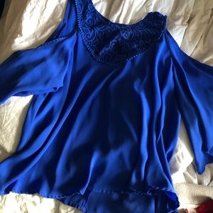 Half sleeve off the shoulder shirt